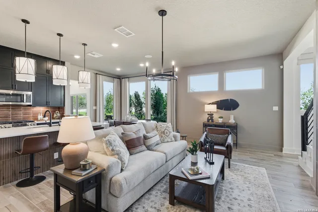 $472,575 | 20675 Huebner Road, Unit 533, San Antonio, TX 78258