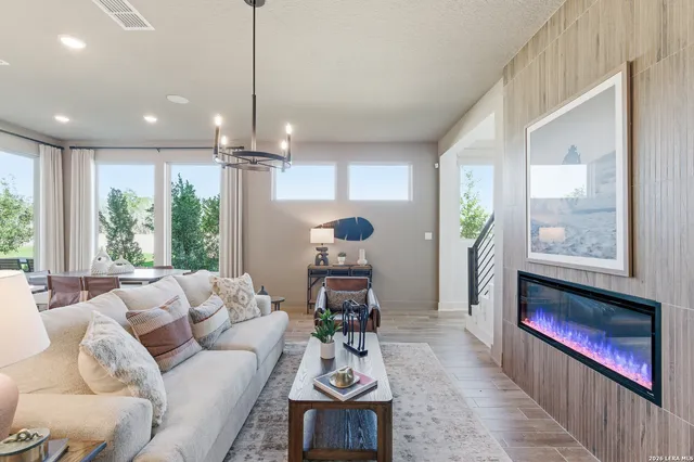 $472,575 | 20675 Huebner Road, Unit 533, San Antonio, TX 78258