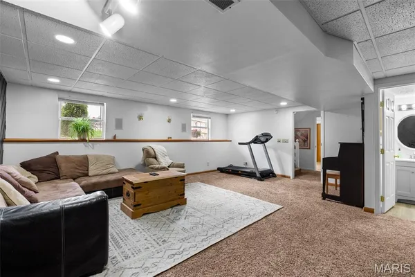 $300,000 | 3546 Stone Mill Drive, Arnold, MO 63010