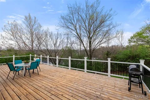 $300,000 | 3546 Stone Mill Drive, Arnold, MO 63010