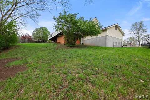 $300,000 | 3546 Stone Mill Drive, Arnold, MO 63010