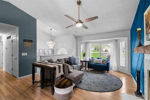 $300,000 | 3546 Stone Mill Drive, Arnold, MO 63010