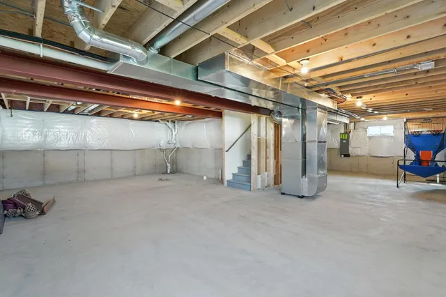 $449,999 | 7562 East 116th Place, Crown Point, IN 46307