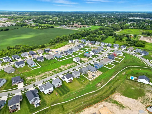 $449,999 | 7562 East 116th Place, Crown Point, IN 46307