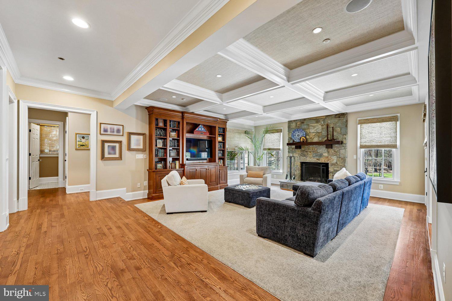 12900 Glen Road North Potomac, MD 20878 - Photo 20 of 90 Family Room