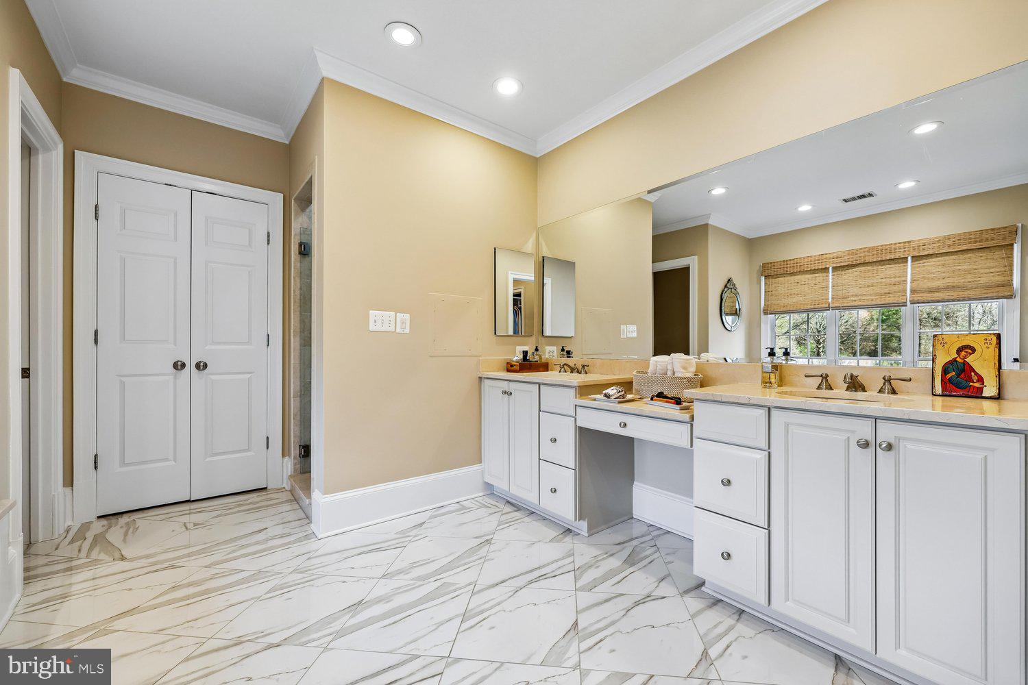 12900 Glen Road North Potomac, MD 20878 - Photo 52 of 90 Primary Bathroom