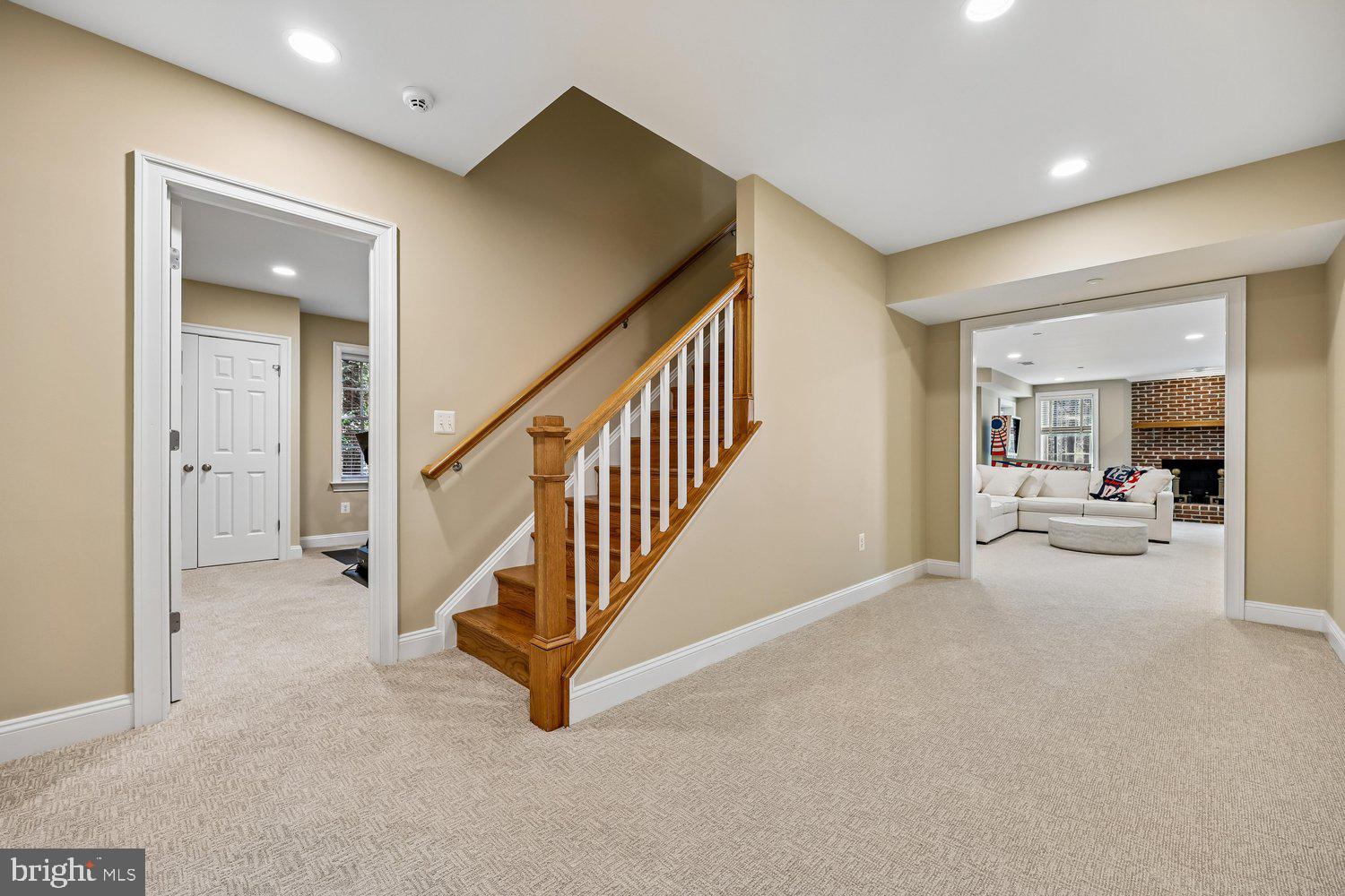 12900 Glen Road North Potomac, MD 20878 - Photo 67 of 90 Lower Level Landing