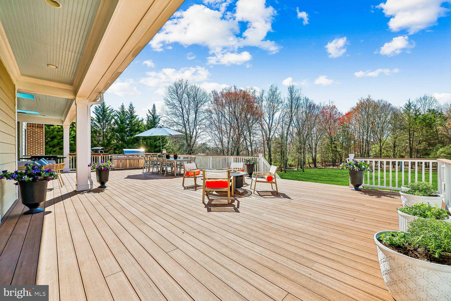 12900 Glen Road North Potomac, MD 20878 - Photo 79 of 90 Trex and Vinyl Deck