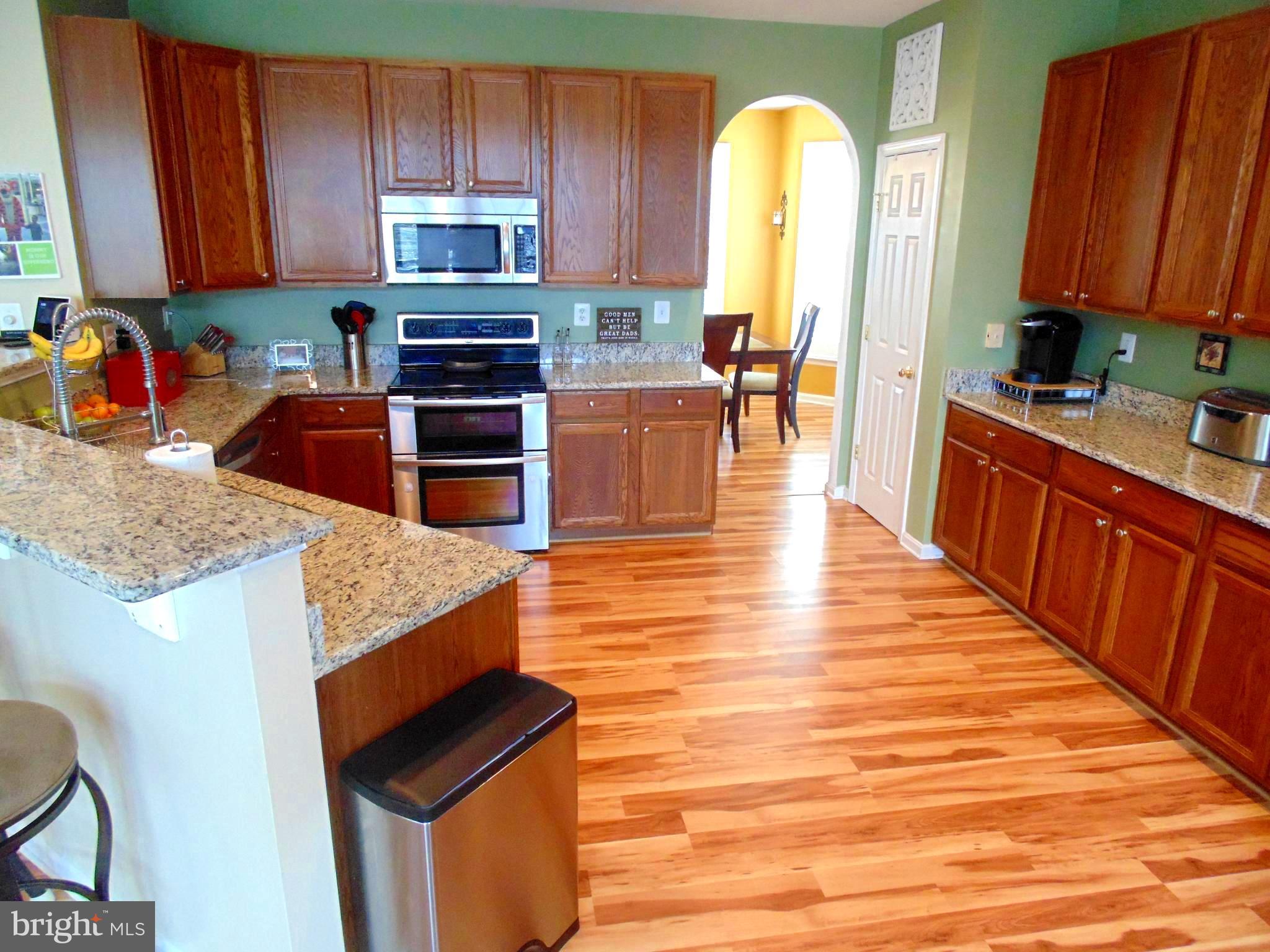 66 Burnlea Road Charles Town, WV 25414 - Photo 2 of 29 Kitchen