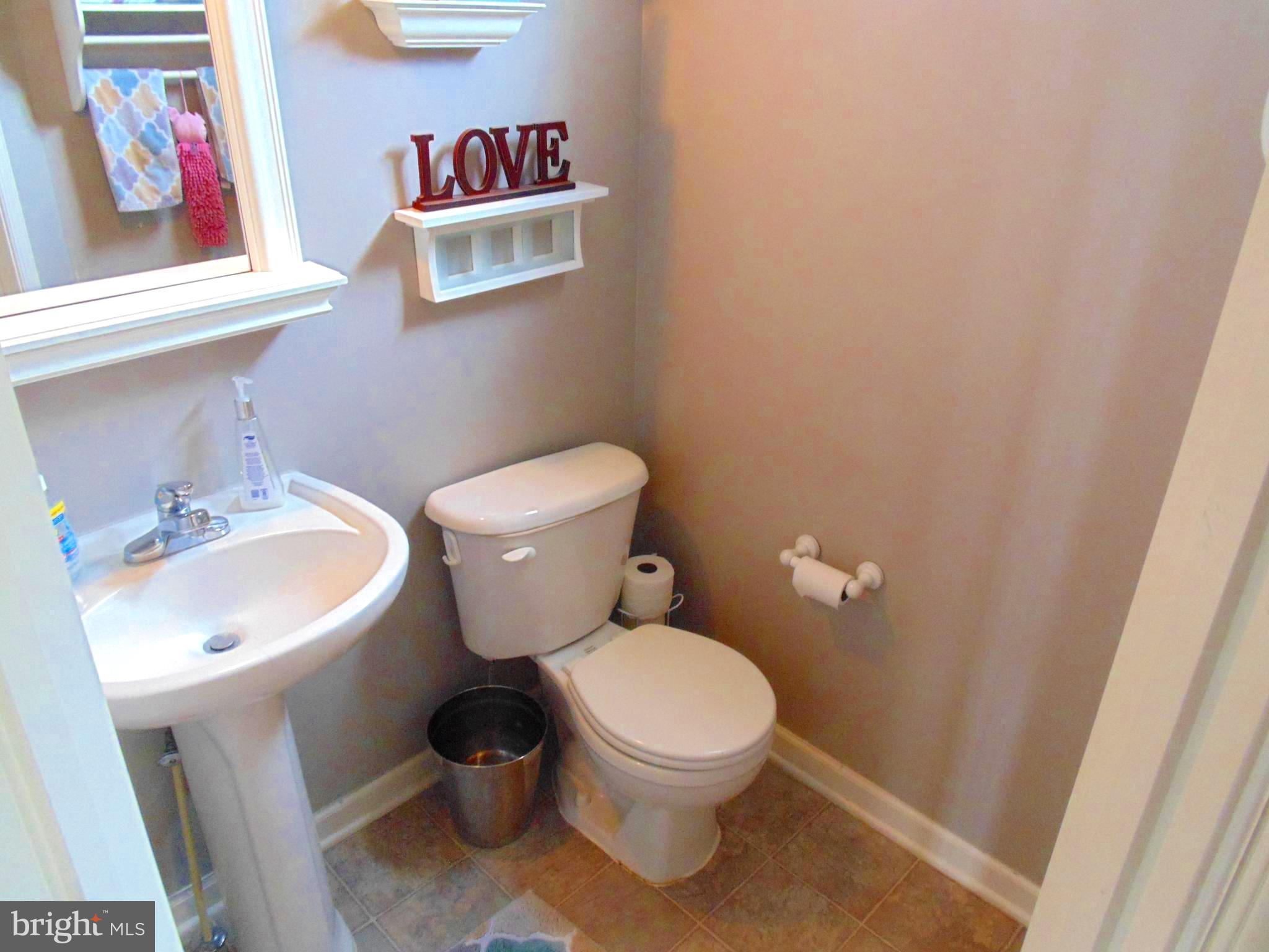 66 Burnlea Road Charles Town, WV 25414 - Photo 23 of 29 Main Floor Half Bath