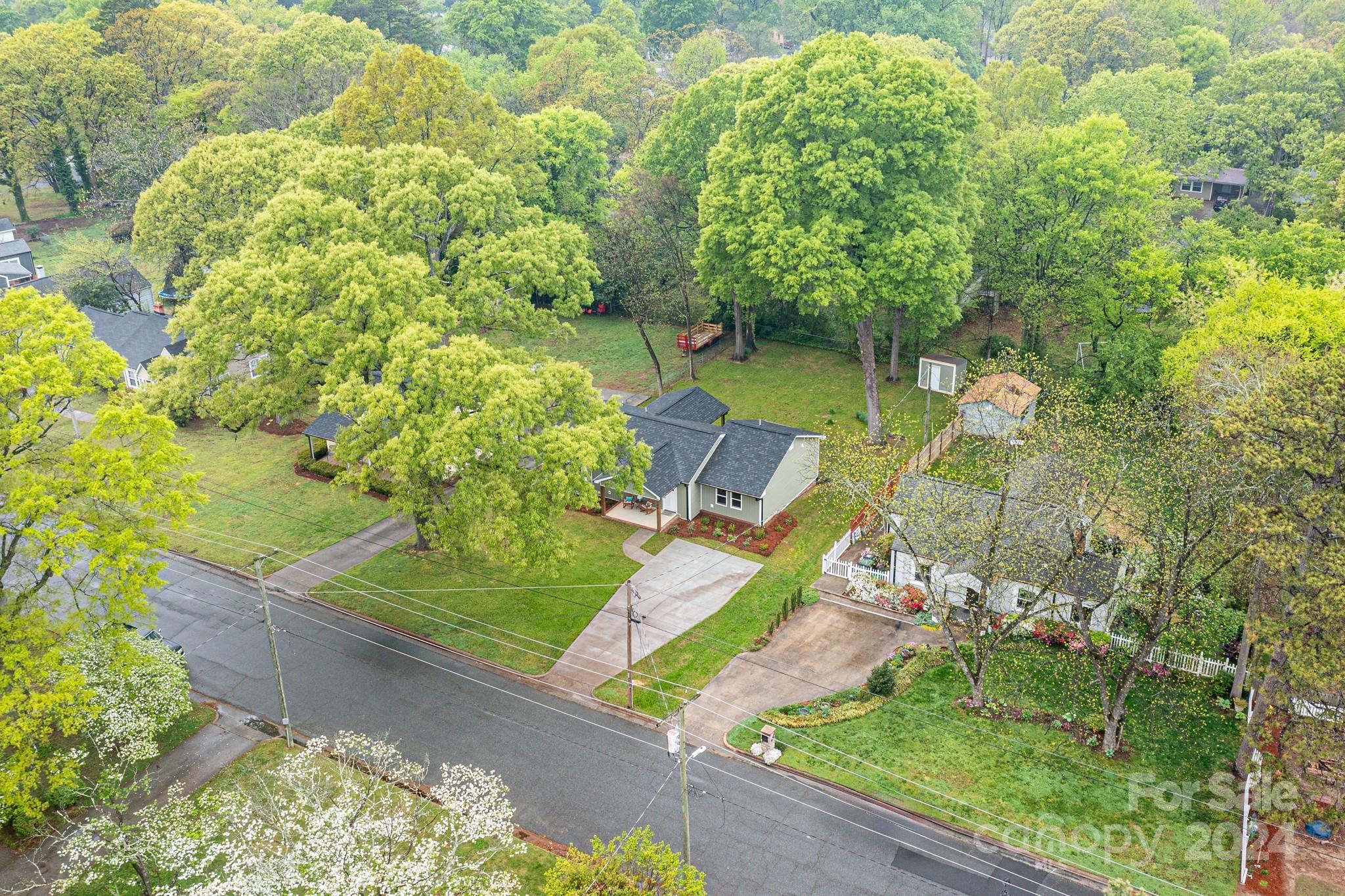 136 Spencer Avenue Northwest Concord, NC 28025 - Photo 37 of 43 view of a garden with an outdoor space