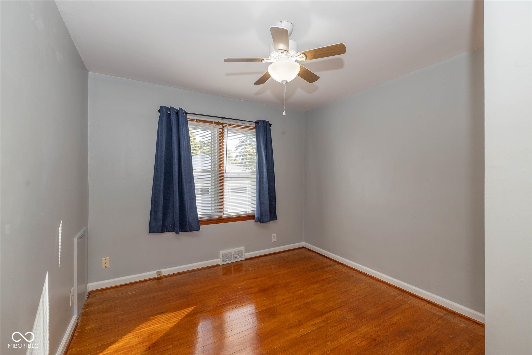 437 North 13th Avenue Beech Grove, IN 46107 - Photo 15 of 26