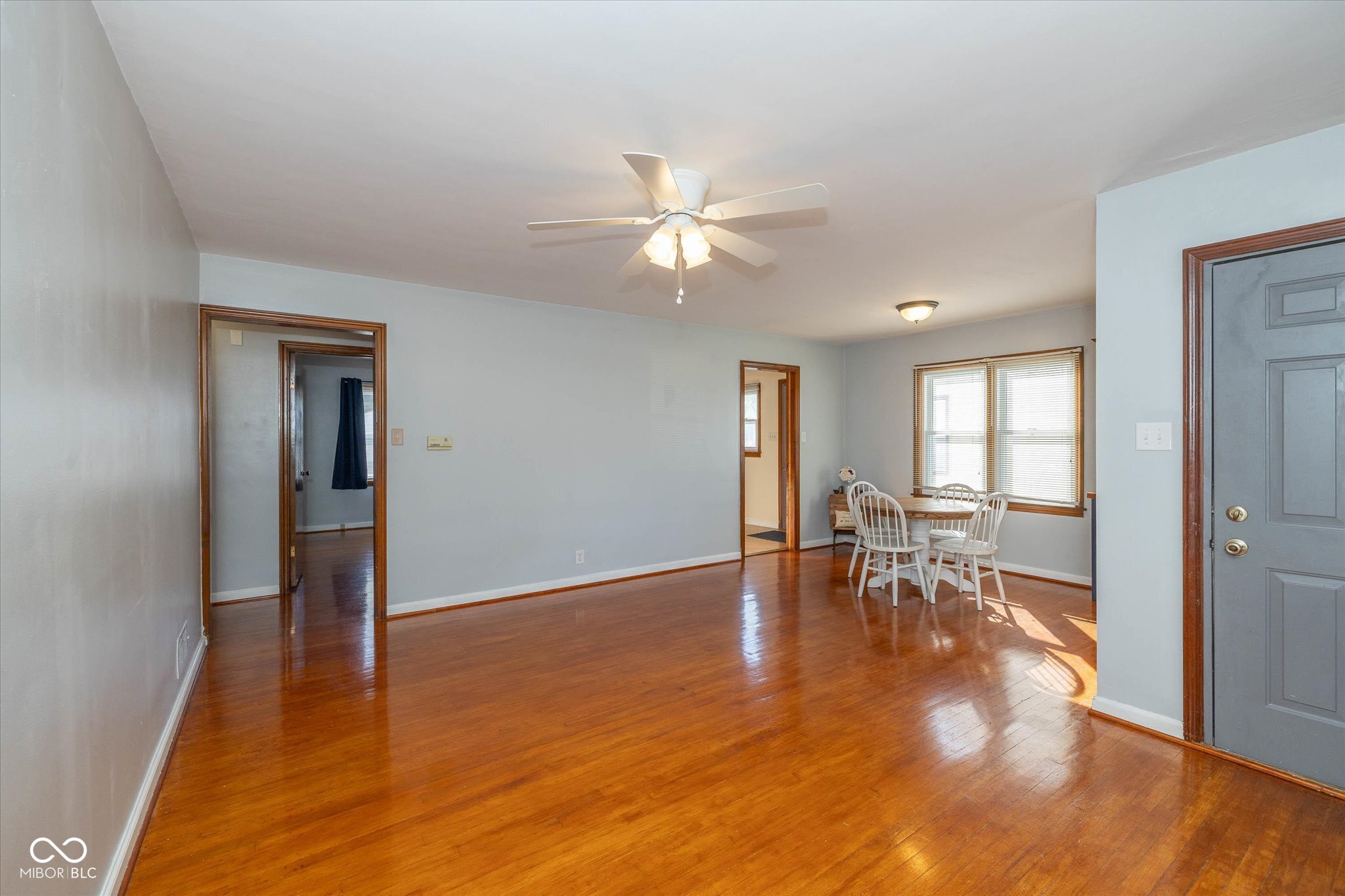 437 North 13th Avenue Beech Grove, IN 46107 - Photo 5 of 26