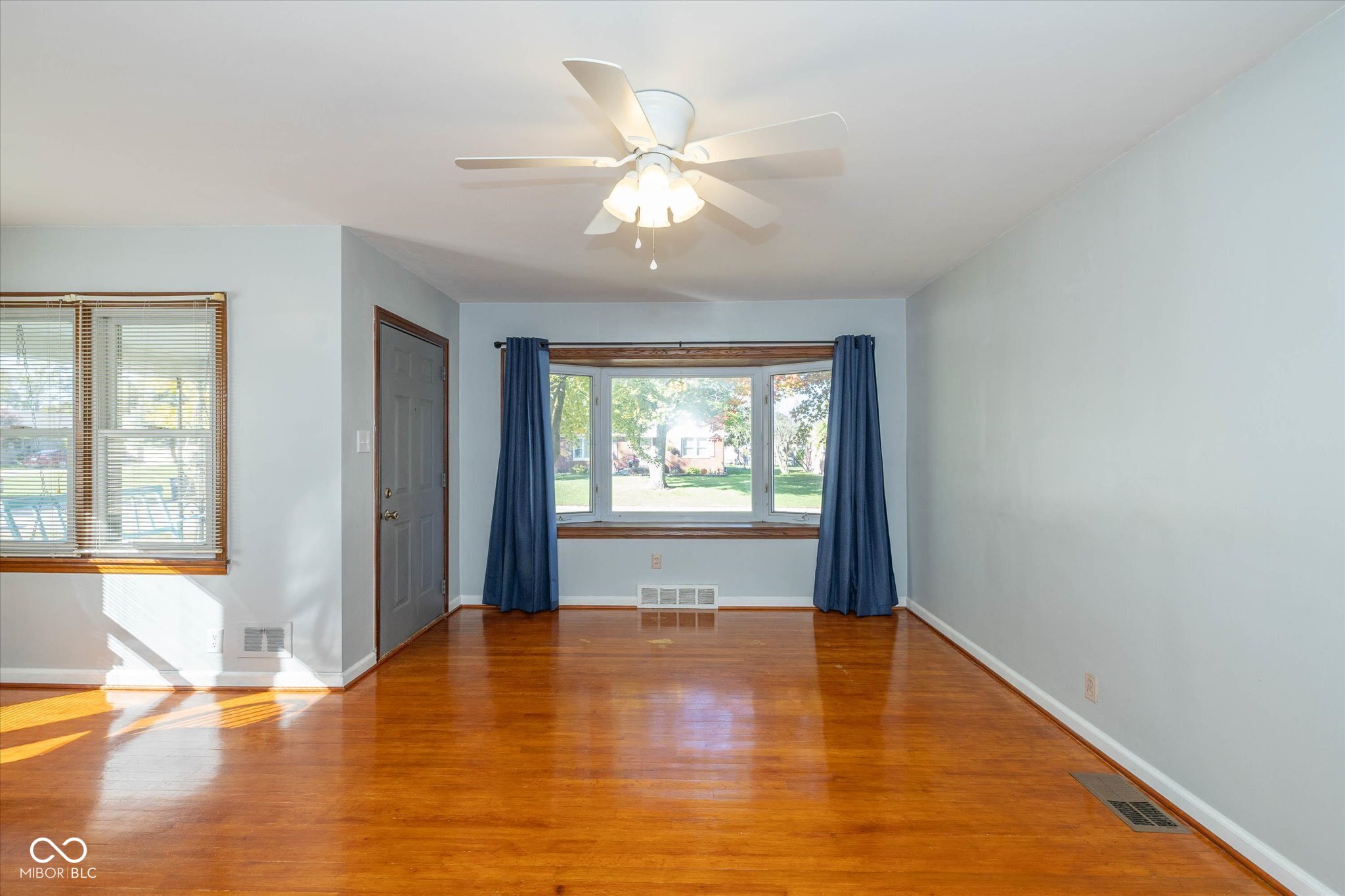 437 North 13th Avenue Beech Grove, IN 46107 - Photo 7 of 26