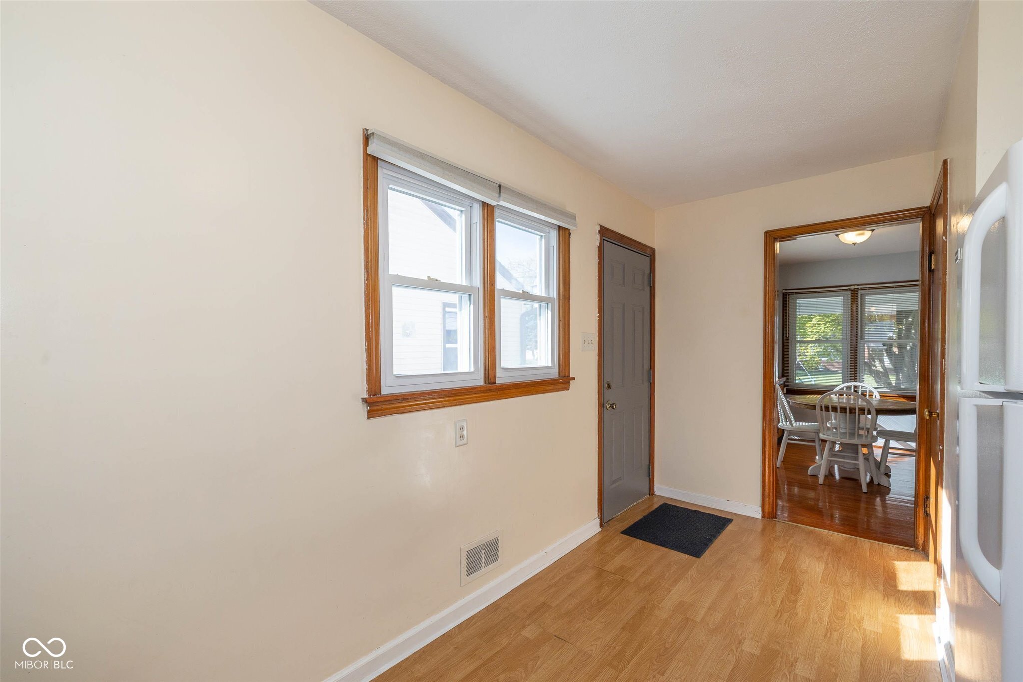 437 North 13th Avenue Beech Grove, IN 46107 - Photo 9 of 26