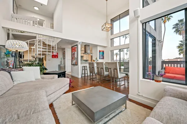 $1,250,000 | 881 Thomas Avenue, Unit 21, San Diego, CA 92109