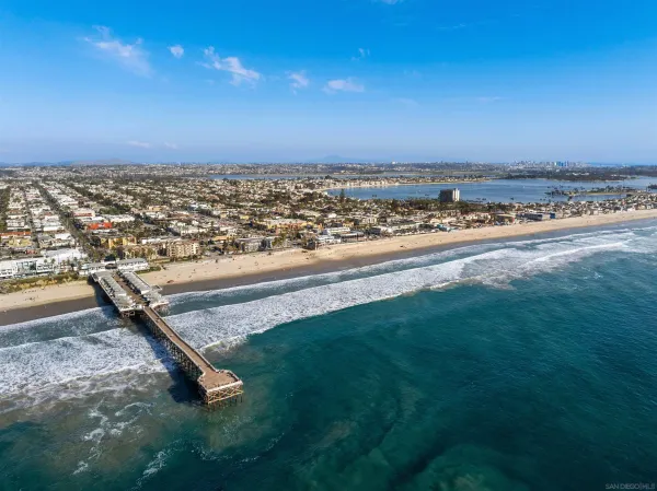$1,250,000 | 881 Thomas Avenue, Unit 21, San Diego, CA 92109