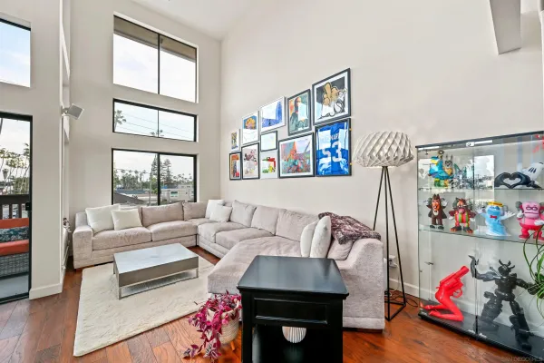 $1,250,000 | 881 Thomas Avenue, Unit 21, San Diego, CA 92109