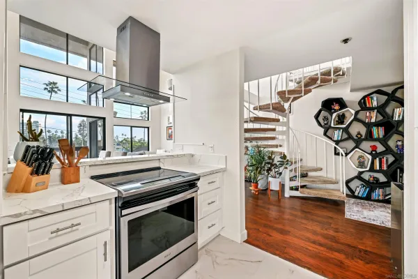 $1,250,000 | 881 Thomas Avenue, Unit 21, San Diego, CA 92109