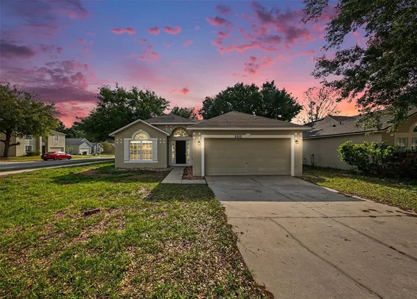 $269,900 | 2212 Nicollett Way, Leesburg, FL 34748