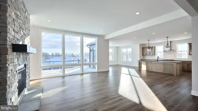 $933,800 | 256 West Vly Road, Denver, PA 17517