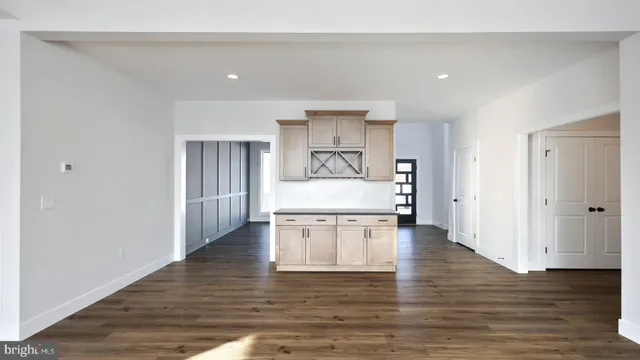 $933,800 | 256 West Vly Road, Denver, PA 17517