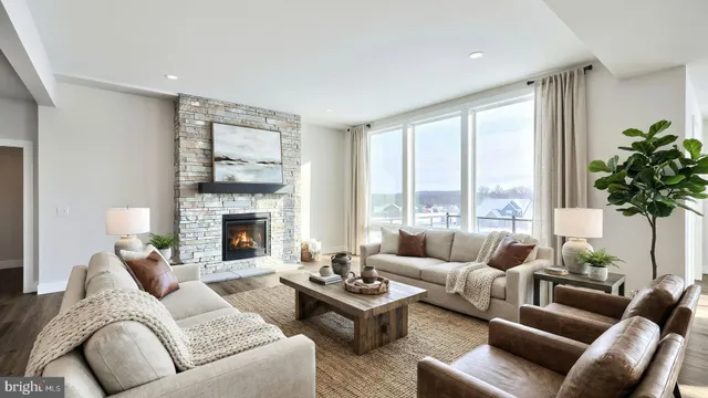 $933,800 | 256 West Vly Road, Denver, PA 17517