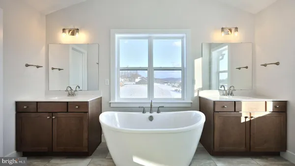 $899,800 | 256 West Vly Road, Denver, PA 17517
