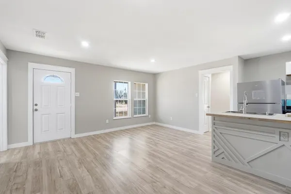 $235,000 | 212 Northwest Ave I, Hamlin, TX 79520