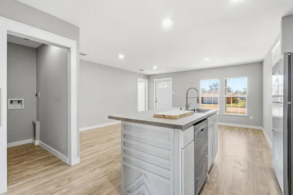 $235,000 | 212 Northwest Ave I, Hamlin, TX 79520