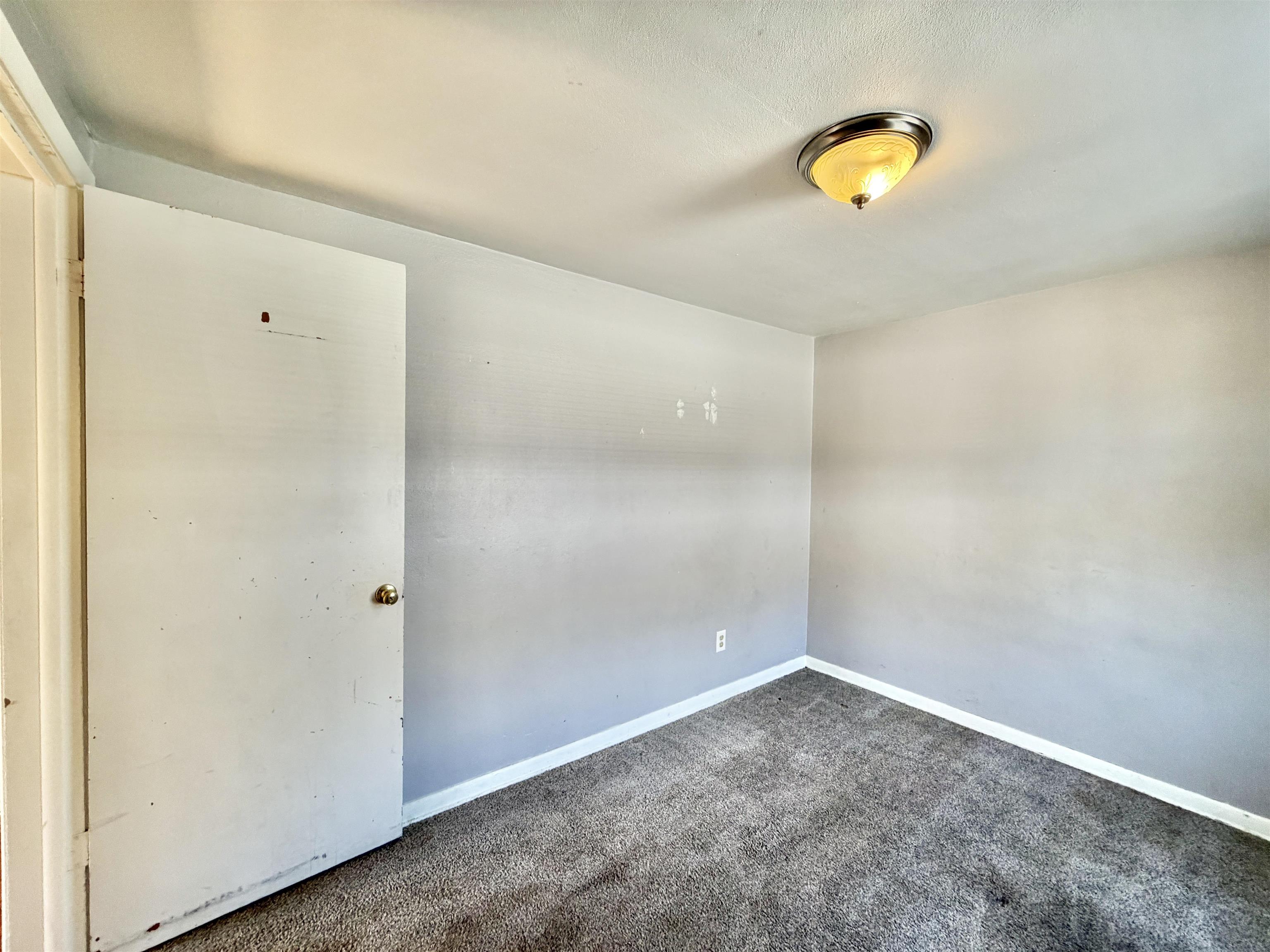 1927 Lenox Avenue Beloit, WI 53511 - Photo 16 of 28