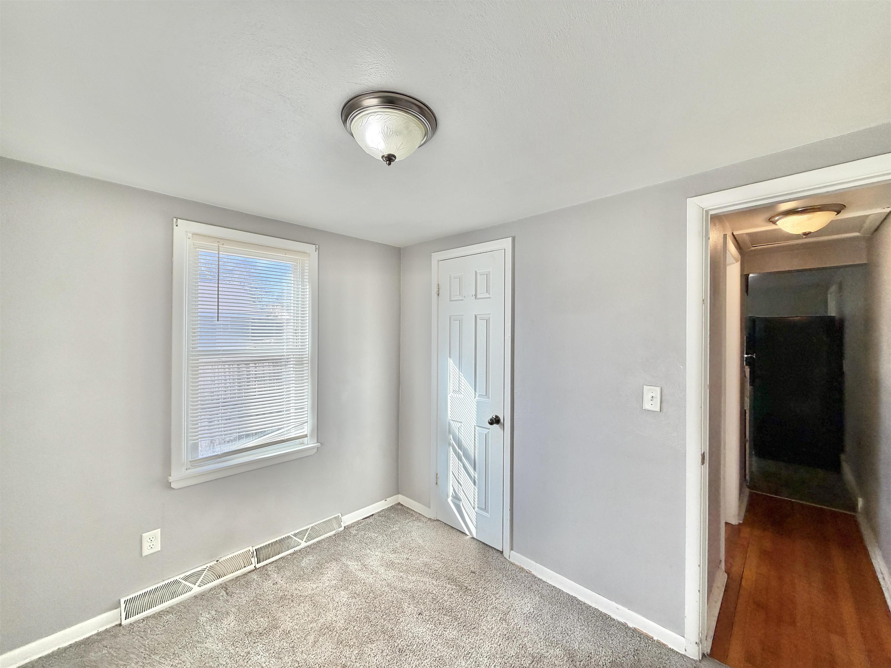 1927 Lenox Avenue Beloit, WI 53511 - Photo 22 of 25