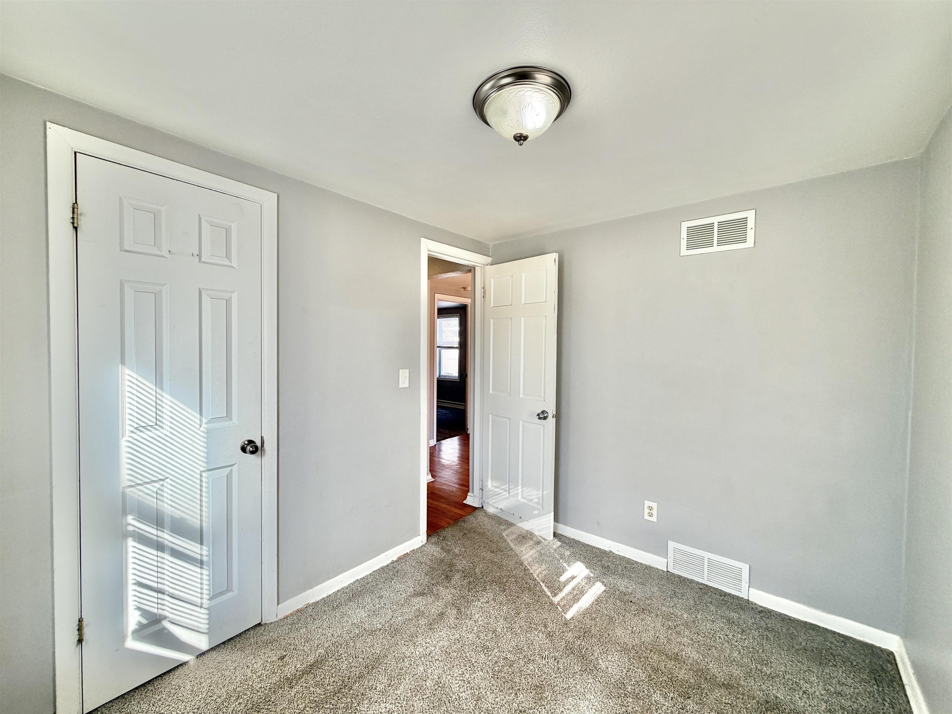 1927 Lenox Avenue Beloit, WI 53511 - Photo 24 of 28