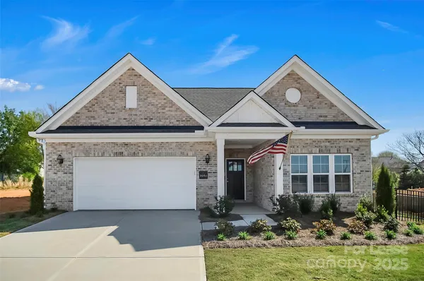 $2,550 | 3054 Constitution Lane, Gastonia, NC 28056