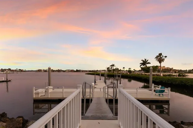 $3,189,900 | 801 3rd Street East, Palmetto, FL 34221