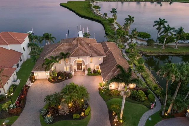 $3,189,900 | 801 3rd Street East, Palmetto, FL 34221