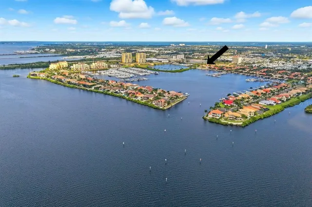 $3,189,900 | 801 3rd Street East, Palmetto, FL 34221