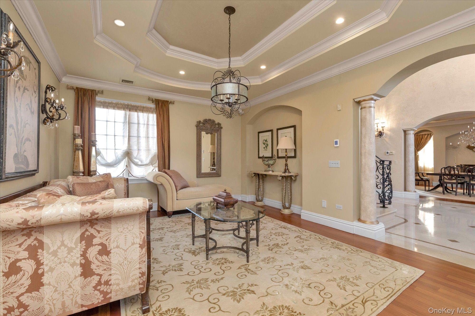 12 Point Crescent Queens, NY 11357 - Photo 8 of 44