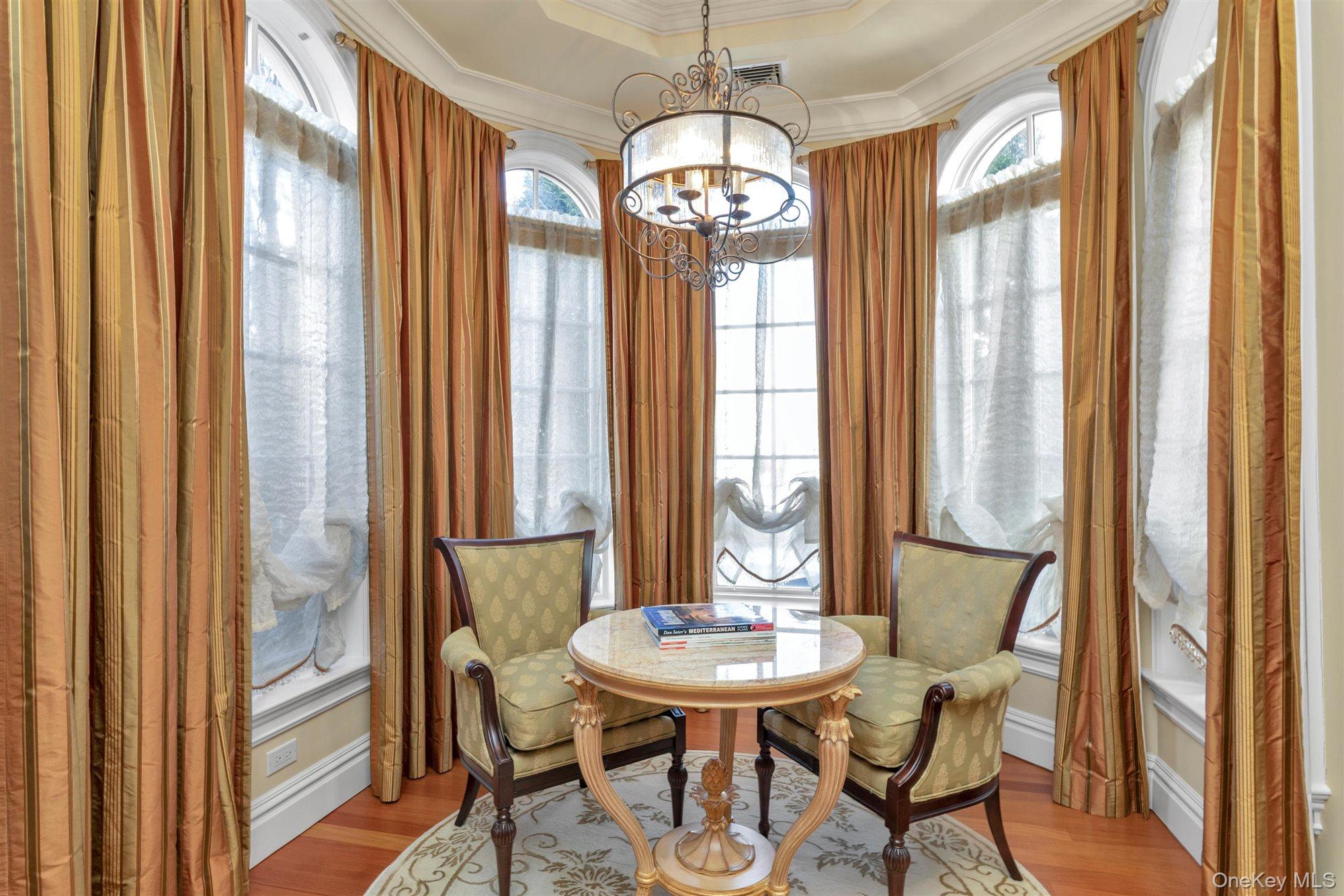 12 Point Crescent Queens, NY 11357 - Photo 10 of 44