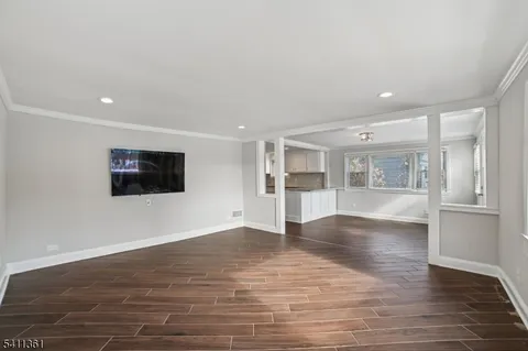 $825,000 | 64 Shunpike Road, Madison, NJ 07940