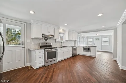 $825,000 | 64 Shunpike Road, Madison, NJ 07940