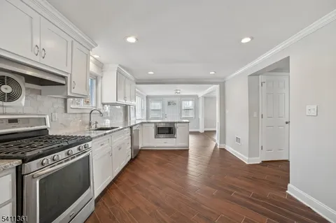 $825,000 | 64 Shunpike Road, Madison, NJ 07940