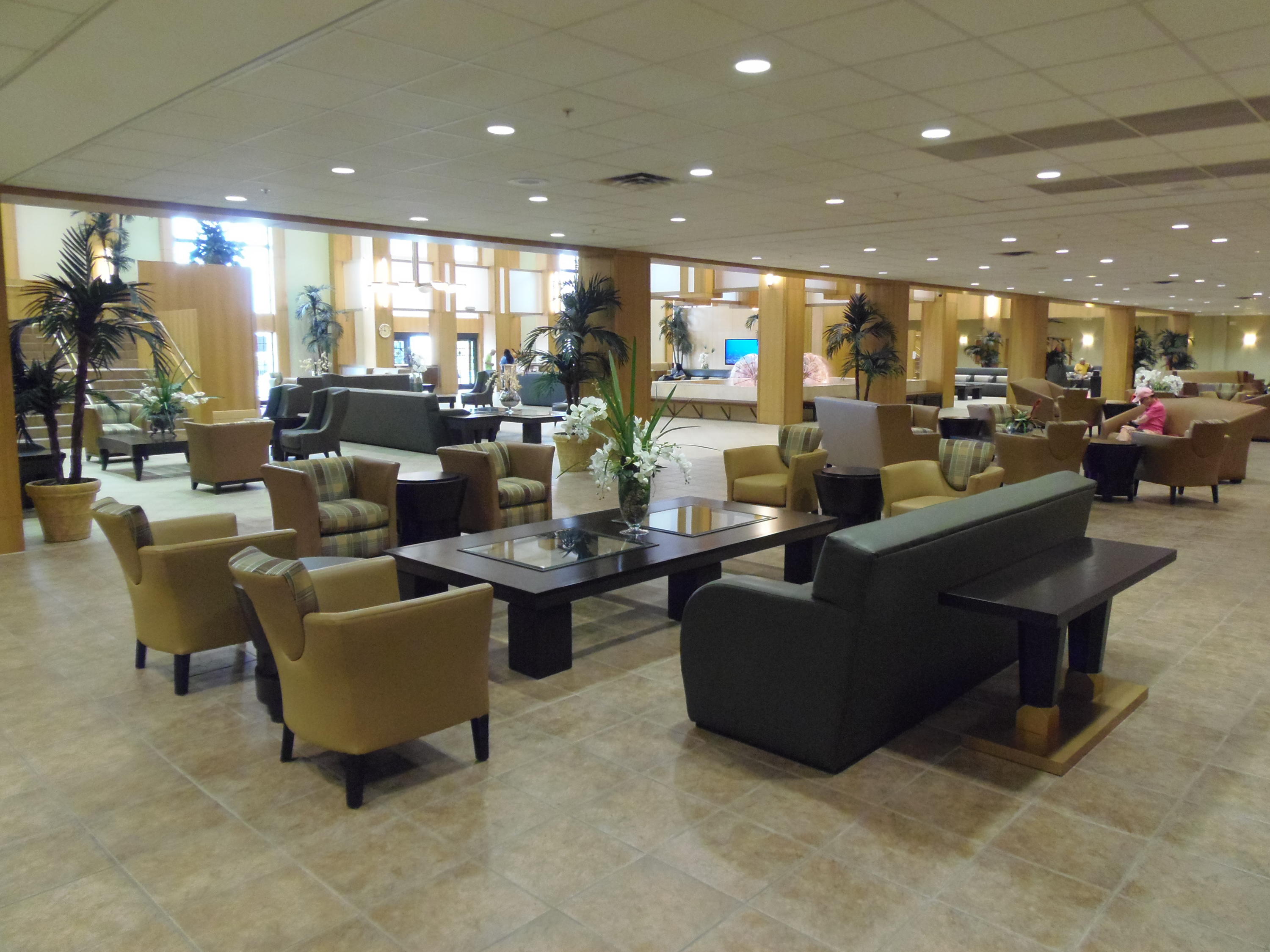 2031 Newcastle, Unit B Boca Raton, FL 33434 - Photo 36 of 43 CLUBHOUSE LOBBY