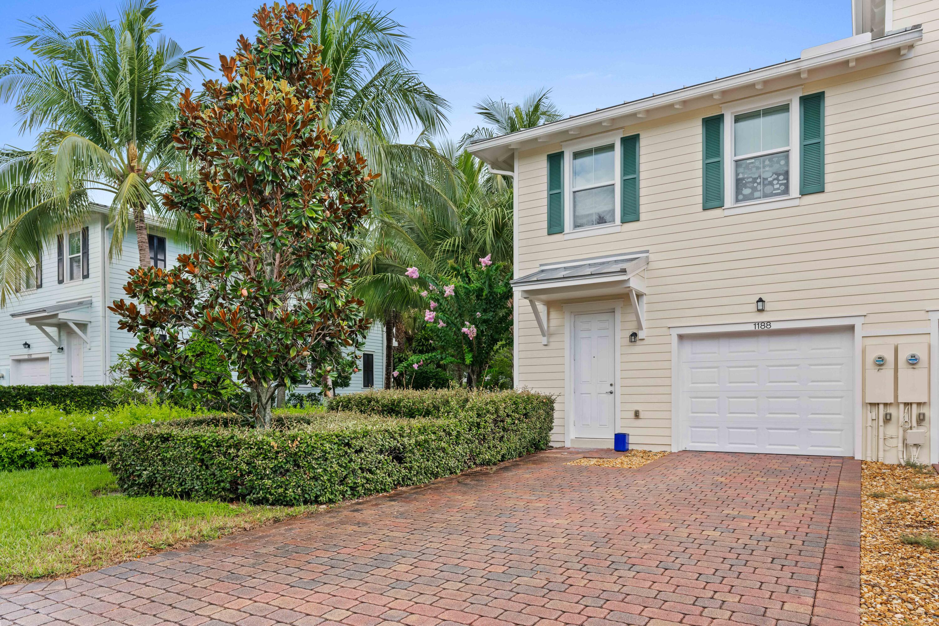 1188 Dakota Drive Jupiter, FL 33458 - Photo 38 of 40 _MLP4025