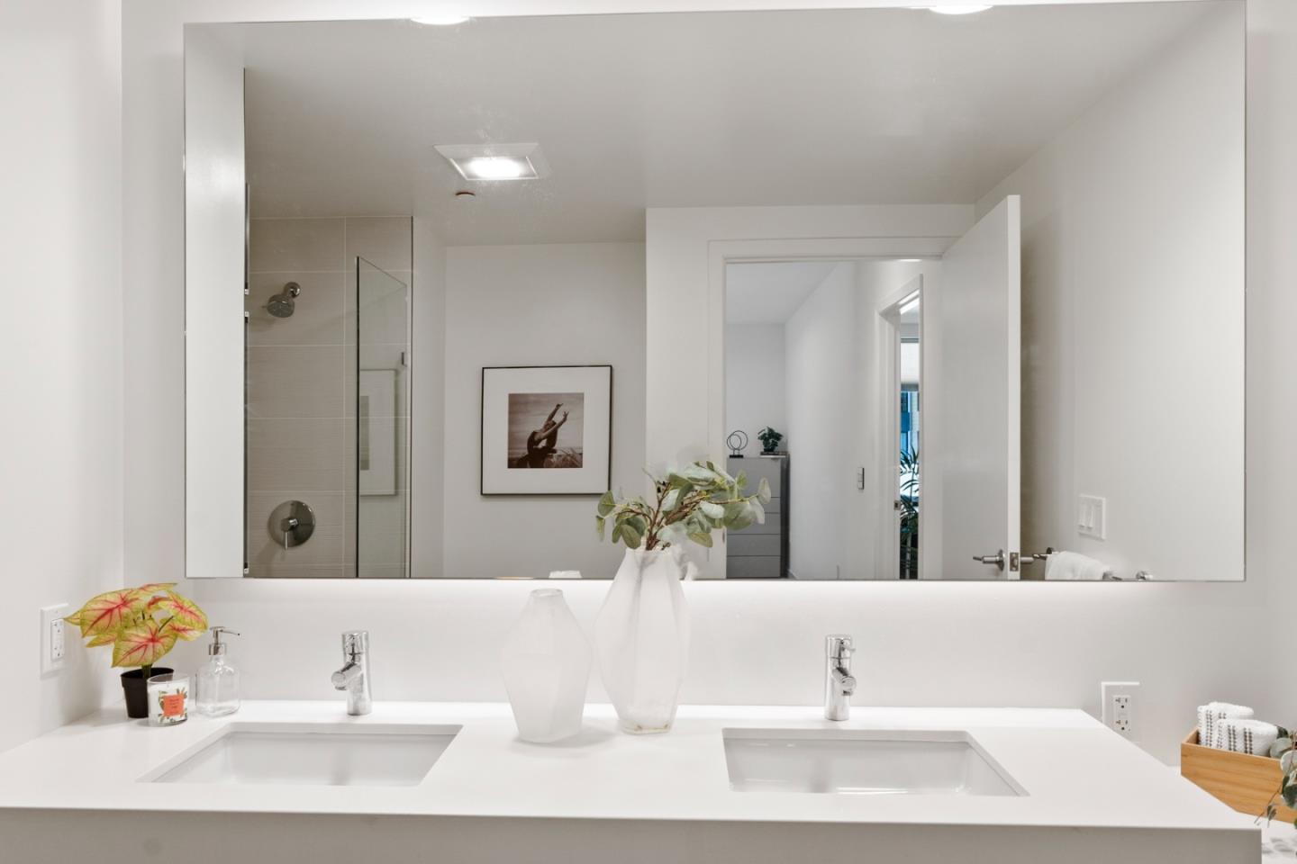 99 Rausch Street, Unit 219 San Francisco, CA 94103 - Photo 28 of 57 a bathroom with a bathtub and a sink