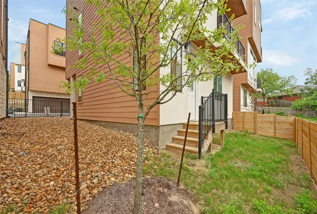 $650,000 | 6821 Wolfcreek Pass, Unit 12, Austin, TX 78749