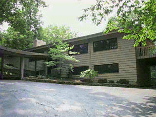7335 Drake Road Cincinnati, OH 45243 - Photo 1 of 1