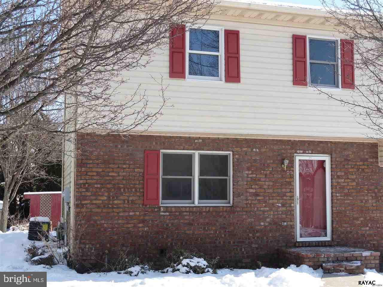 20 Pinewood Circle Hanover, PA 17331 - Photo 2 of 21 Gallery Image 2