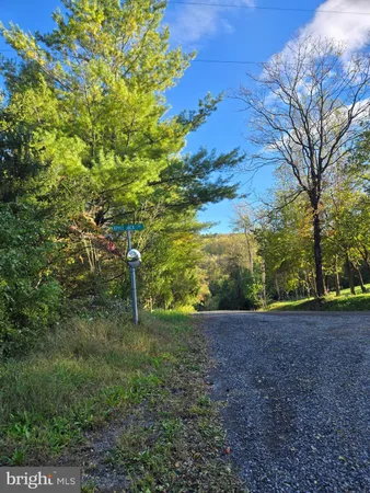 $125,000 | 47 Newton Drive, Linden, VA 22642