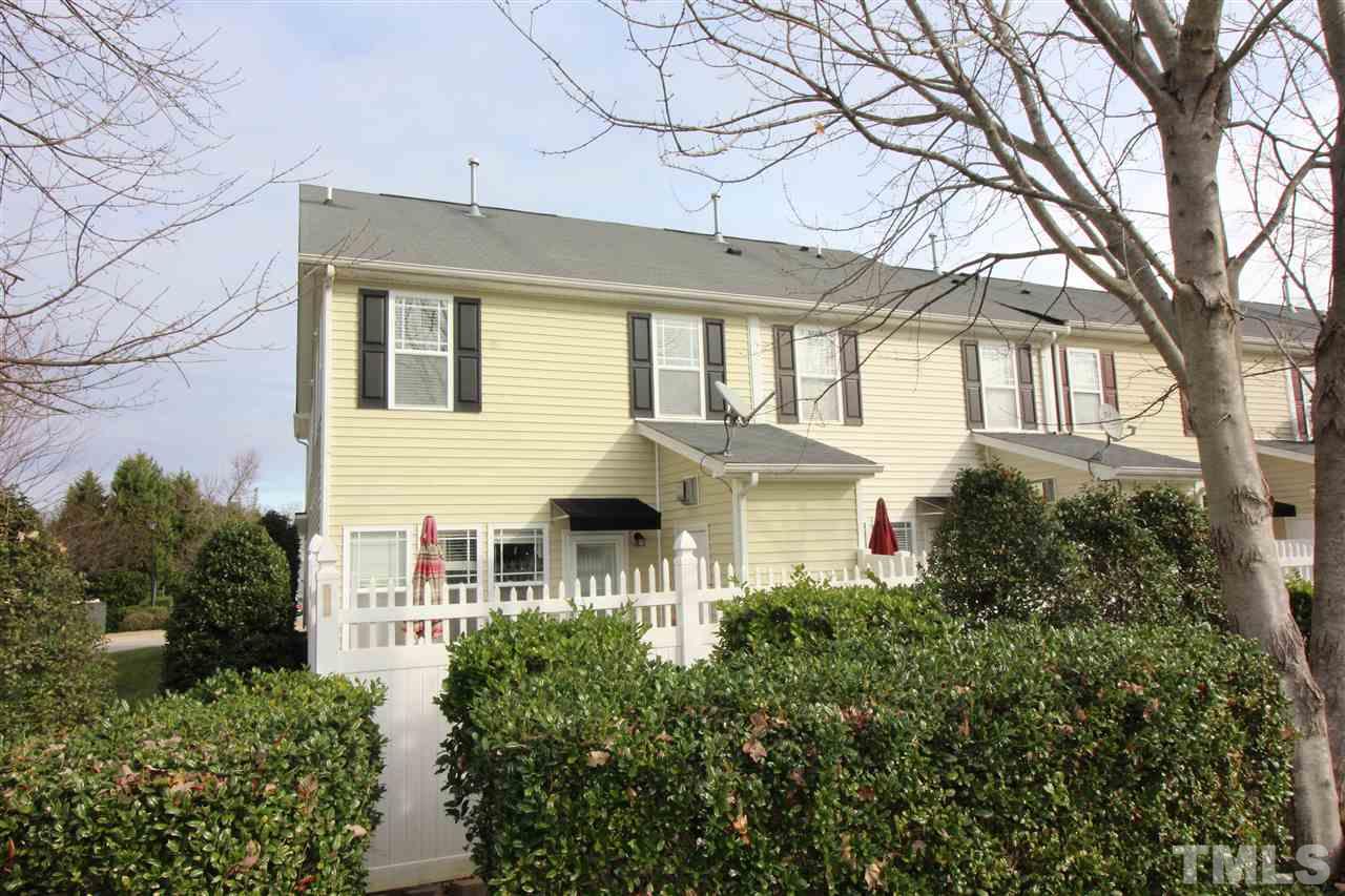 2645 Asher View Court Raleigh, NC 27606 - Photo 4 of 17 Gallery Image 4
